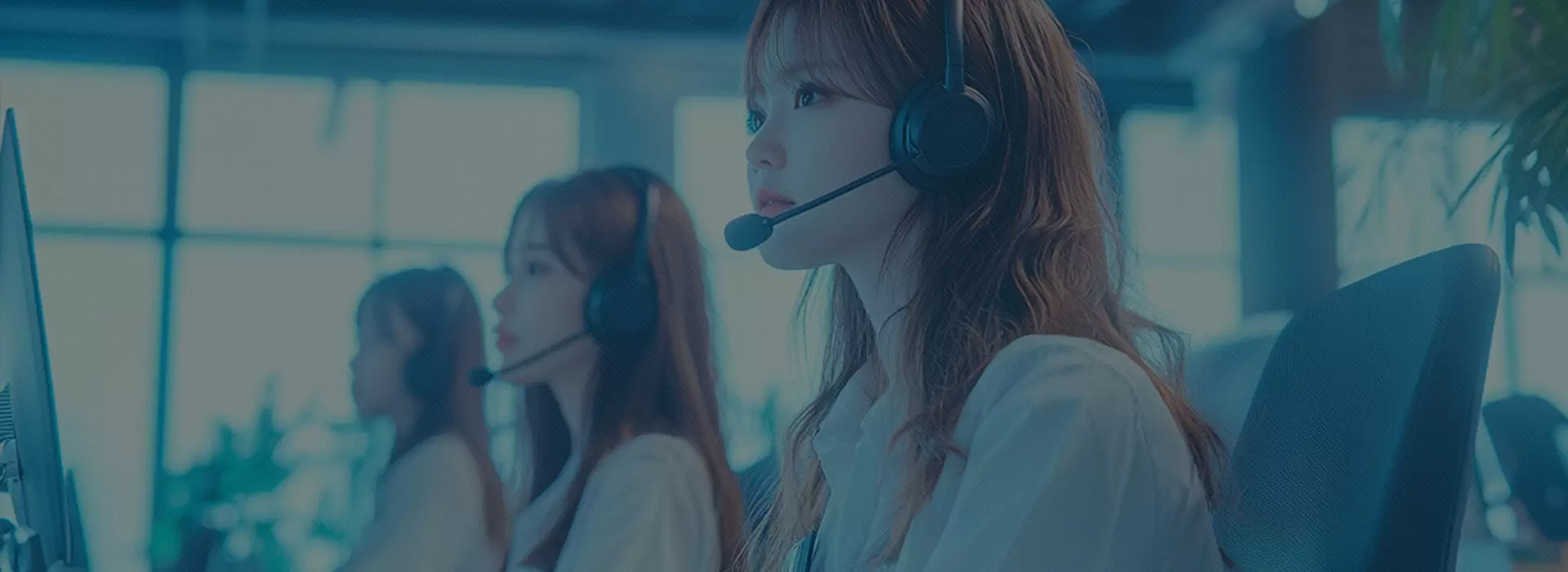 हमसे संपर्क करें